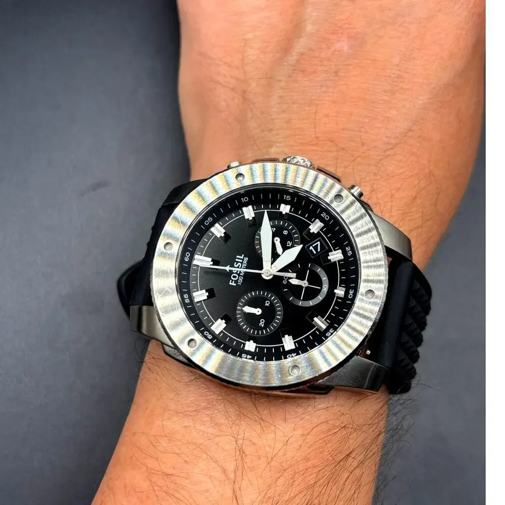 Fossil mega machine